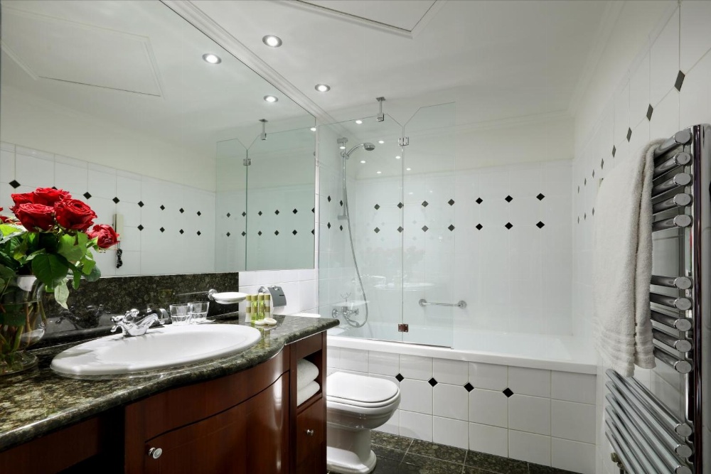 Eurostars Montgomery Main image